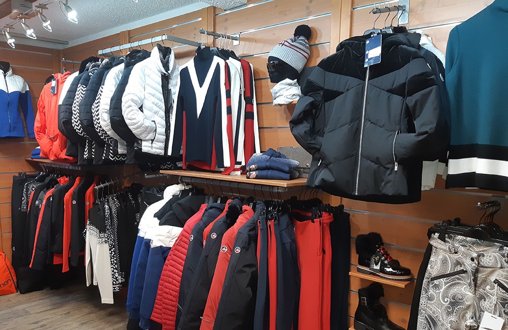 Ski clothing in Courchevel Le Praz